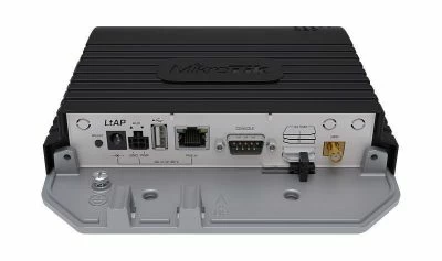Точка доступа MikroTik LtAP вид спереди